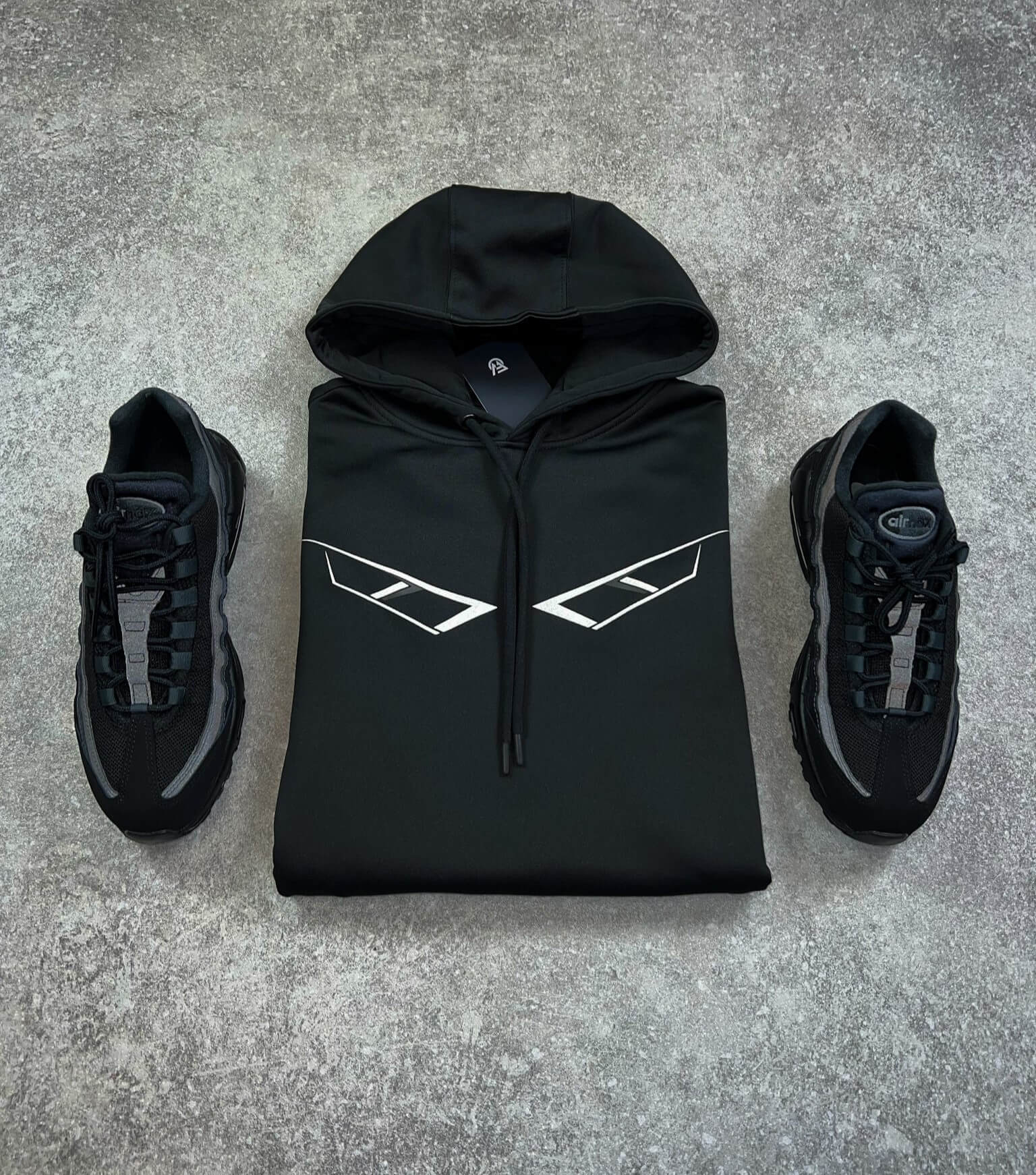 Children’s BLACK v4 Reflective Hood – EWO clothing